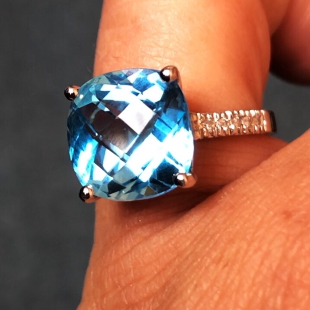 Authentic Blue Topaz Diamond Ring - image 2